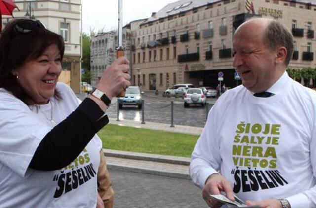 Sostinėje vyko akcija "Šioje šalyje nėra vietos "šešėliui"