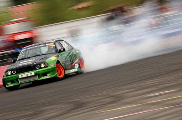 Startuoja "Driftingo čempionatas 2012"