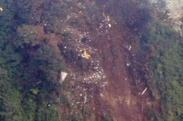 Tyrimas dėl Indonezijoje sudužusio lėktuvo gali užtrukti daugiau nei metus