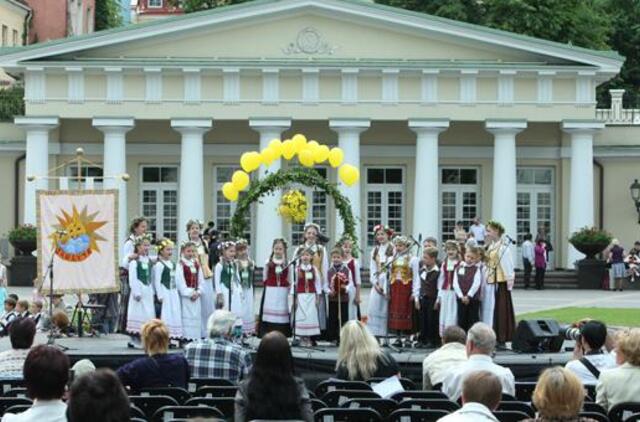 Vaikų ir jaunimo folkloro šventė "Saulytė" minės 20-metį