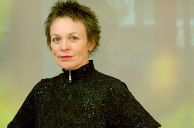 Vilniuje koncertuos stilingoji amerikiečių menininkė Laurie Anderson