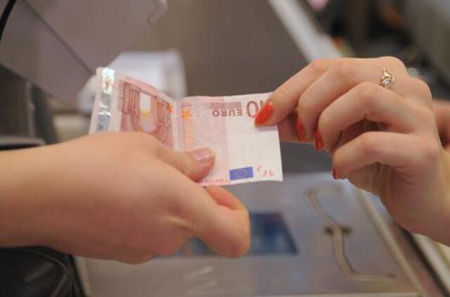 Apklausa: 59 proc. Lietuvos gyventojų siūlo kovoti su krize bendromis ES pastangomis