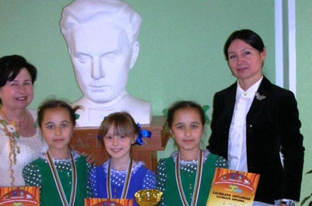 Dar vienus mokslo metus užbaigėme džiaugsmingais akordais