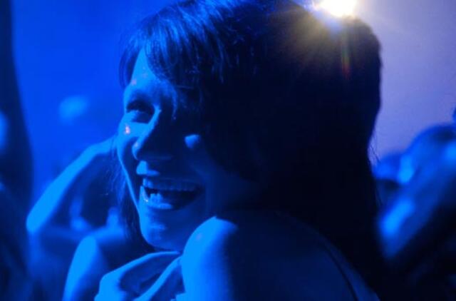 Dėl kaimynų skundų uždaromas juoko jogos klubas