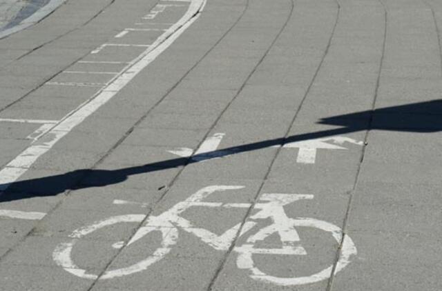 Futbolo sirgalius iš Portugalijos į Lenkiją atvažiavo dviračiu