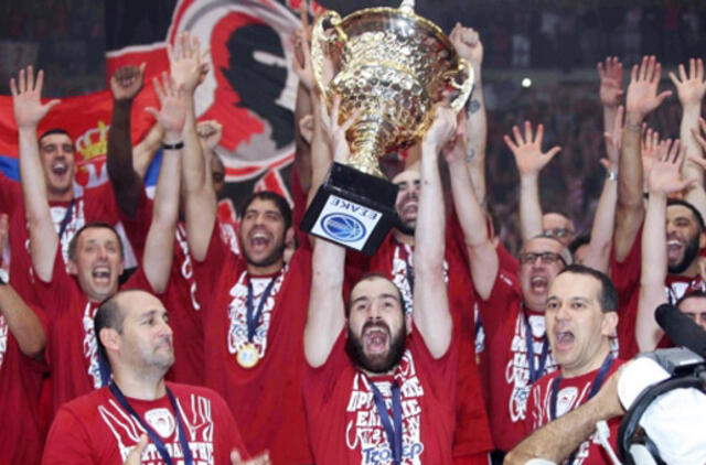 Graikijos čempionate triumfavo "Olympiacos" su Martynu Gecevičiumi