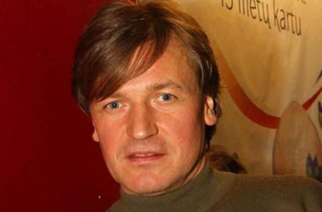 Kai Benas į Nidą atplukdo pusšimtį dainininkų...