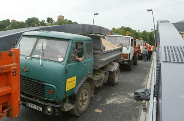 "Kamaz" Lietuvoje surinkinės automobilius