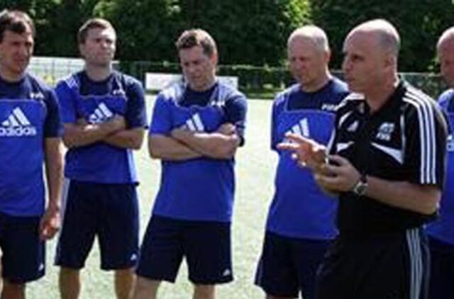 Lietuvos futbolo treneriams atnaujinti žinias padėjo anglų specialistas