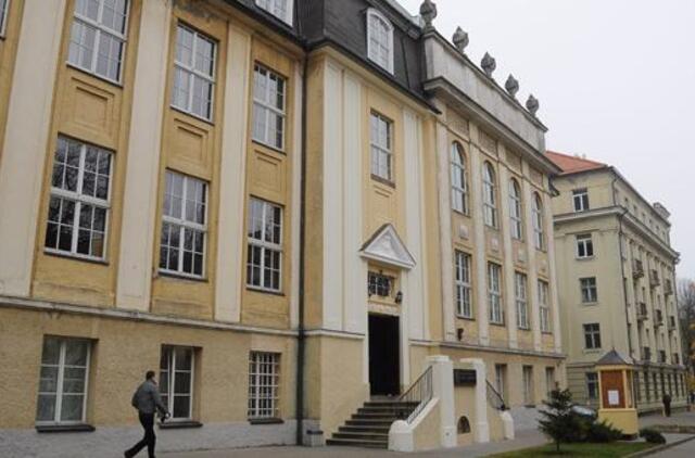 Norinčiųjų studijuoti menus - net du kartus mažiau