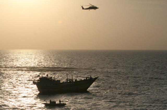 Somalio piratų įkaitų aukų daugėja