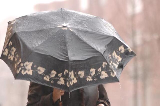 Belgijos meteorologijos tarnybai grasinama teismu už "lietingą” prognozę