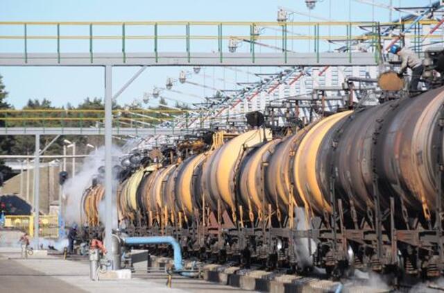 Birželį "Klaipėdos nafta" į terminalo talpyklas perkrovė 30 proc. mažiau naftos produktų