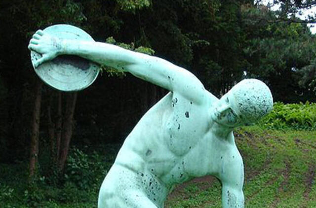 Disko metikas Zoltanas Kevagas nedalyvaus olimpinėse žaidynėse