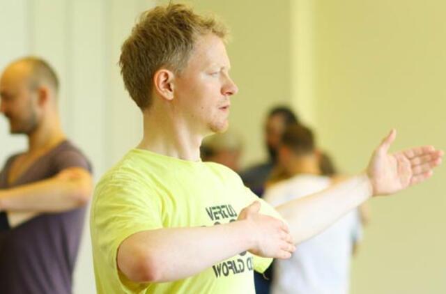 Į Juozo Liesio vietą šokių projekte susidarė eilė