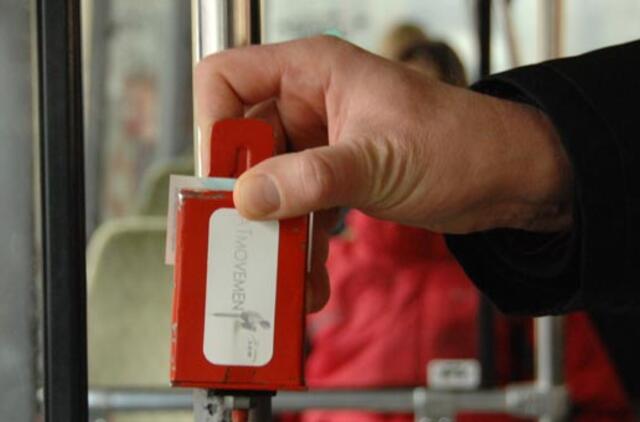 Iš vaiko pagrobė telefoną ir 2 autobuso talonėlius