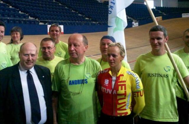 Premjeras išlydėjo Simoną Krupeckaitę į olimpiadą ir treke išbandė jos dviratį