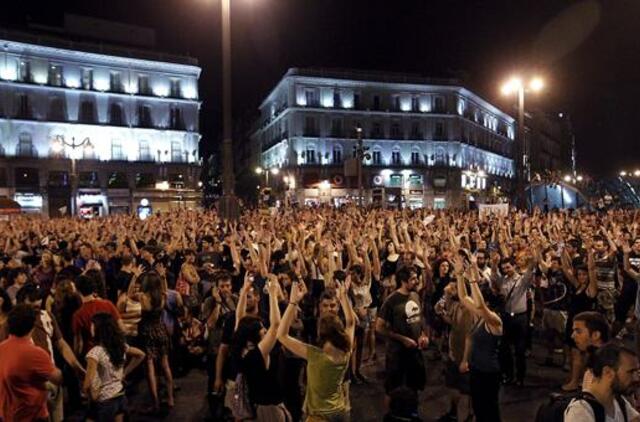 Protestuodami ispanai užtvėrė kelius Madride
