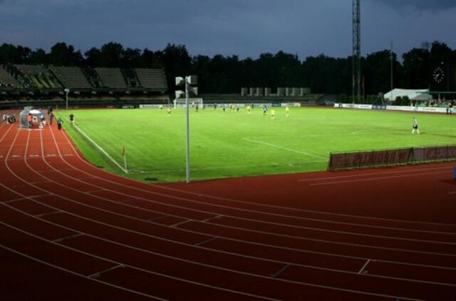 S. Dariaus ir S. Girėno stadiono bokštai – kritinės būklės