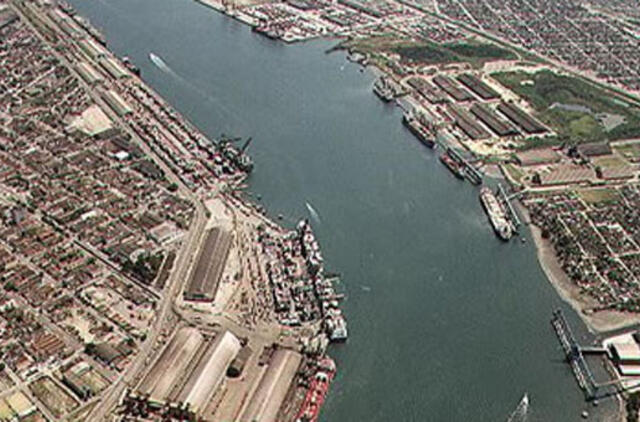 Streikas paralyžiavo Brazilijos uostų darbą