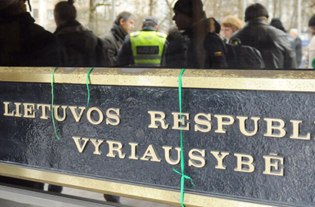 Tapk “Moksleiviai į Vyriausybę“ 2012 dalyviu!