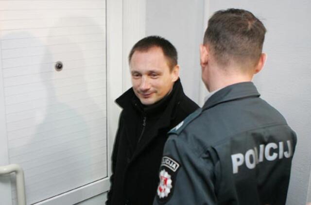 Teismas Gintaro Petriko į laisvę nepaleido