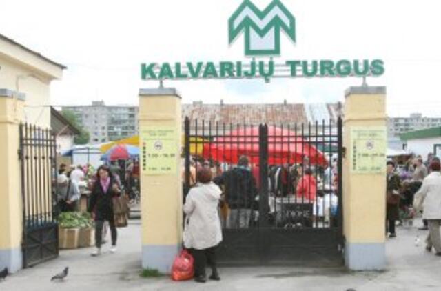 Vilniaus Kalvarijų turgavietėje degė maisto produktų parduotuvė