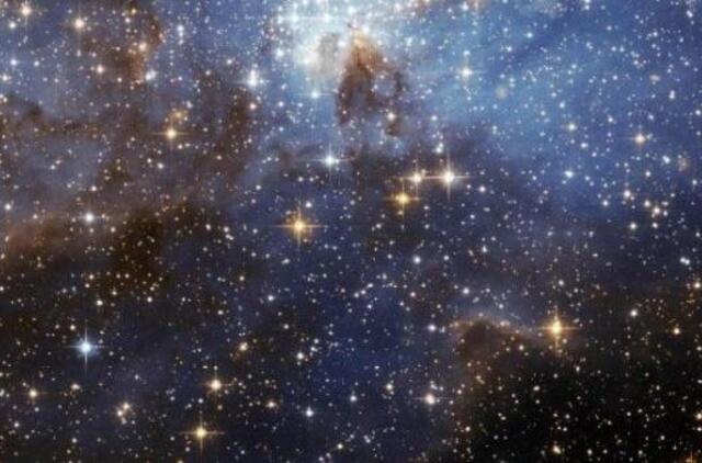 Visatos kapinynai - bežvaigždės galaktikos