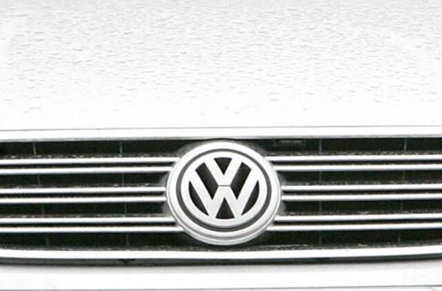 "Volkswagen" įsigis likusias 50,1 proc. "Porsche" akcijų