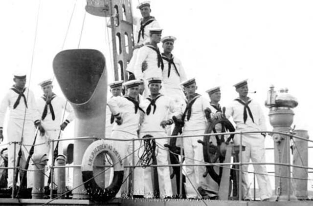 77 metai atgal: pirmasis karinis laivas „Prezidentas Smetona“