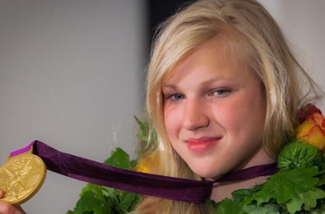 Kauniečiai Rūtos Meilutytės garbei miesto centre pasodino liepaitę