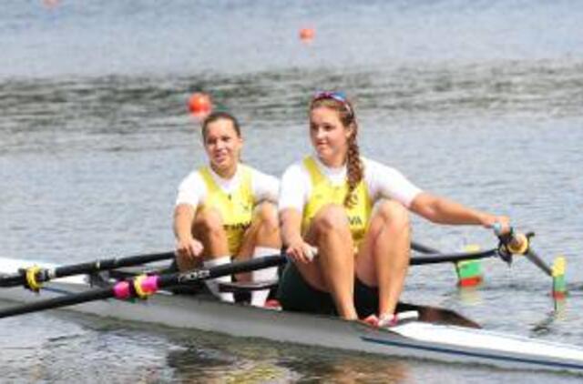 Lietuvos irkluotojos tapo pasaulio jaunių čempionėmis