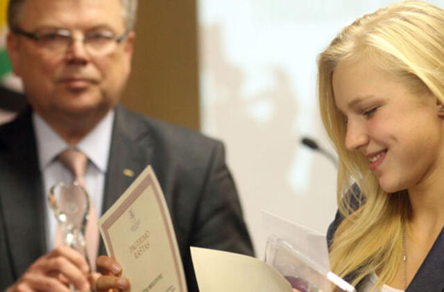 LTOK neturi pinigų Lietuvos olimpiečių automobiliams nupirkti