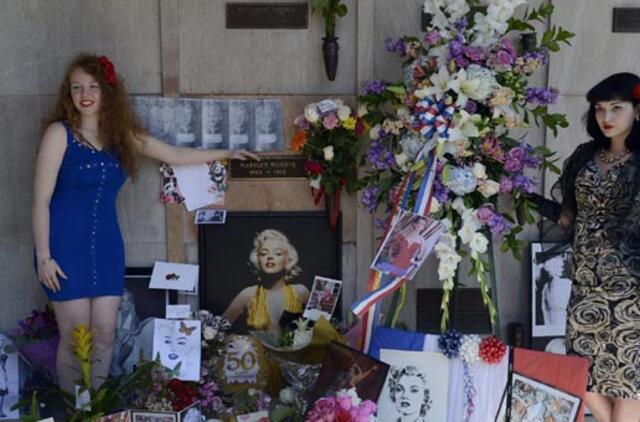 Marilyn Monroe gerbėjai paminėjo 50-ąsias aktorės mirties metines