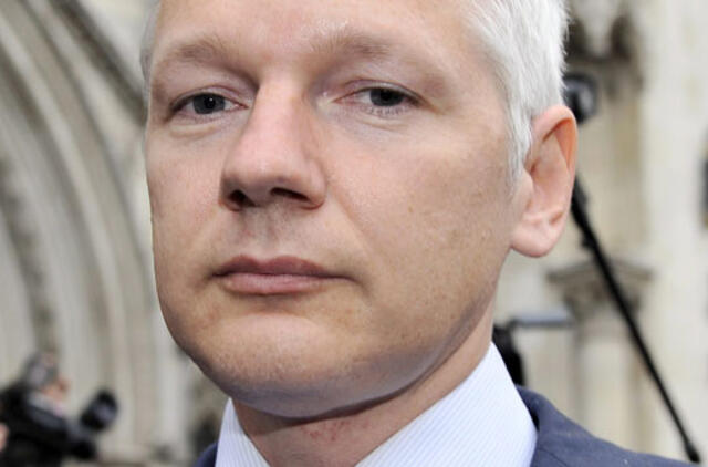 "Wikileaks" įkūrėjas sekmadienį ketina išeiti iš Ekvadoro ambasados pastato
