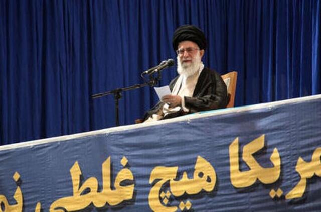 Iranas Persijos įlankoje dislokavo rusų gamybos povandeninį laivą