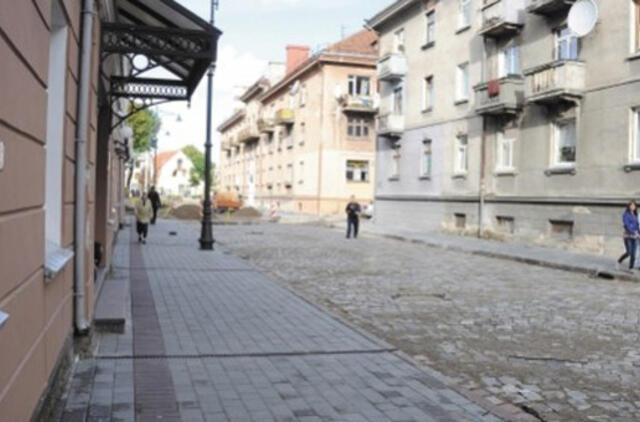 Klaipėdiečiai nenori gatvės be medžių