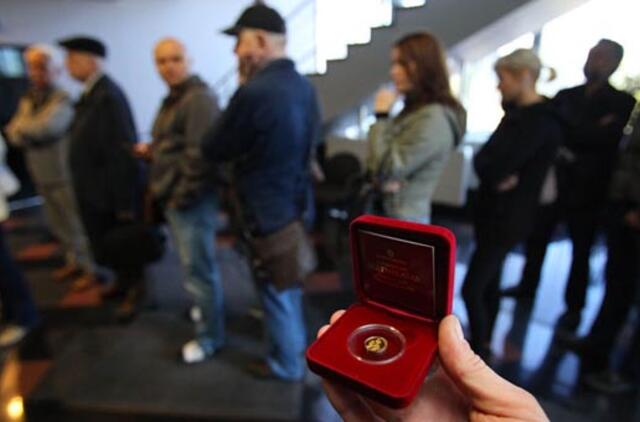 Kolekcininkai perka pigiau nei banke