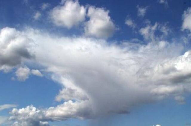 Kosminis bokštas: ar žmonija pajėgi pastatyti stratosferinį dangoraižį?