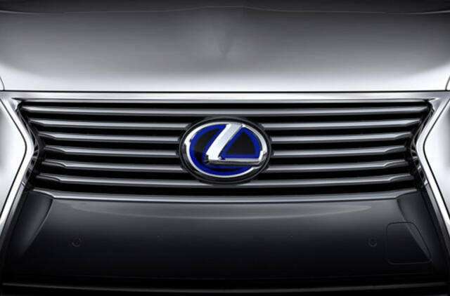 Mažinamos "Lexus" gamybos apimtys