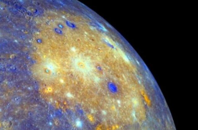 Merkurijaus paviršius primena retą meteoritą