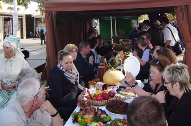 Palangoje išsirikiuos daugiau nei tūkstantis stalų