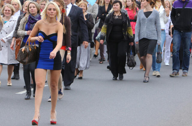 Per miestą žygiavo ir studentai, ir profesoriai