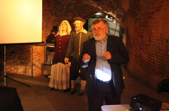 Pilies istorijos pulsas - jau internete