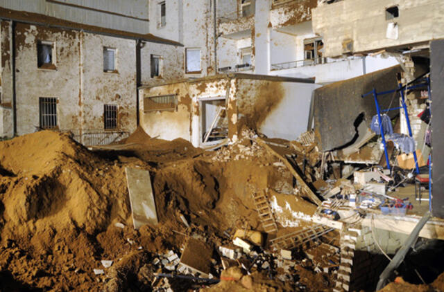 Sprogdinant Antrojo pasaulinio karo laikų bombą Vokietijoje vėl neišvengta nuostolių