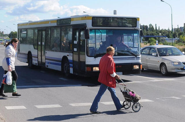 Važiavau, stabdė, kritau...