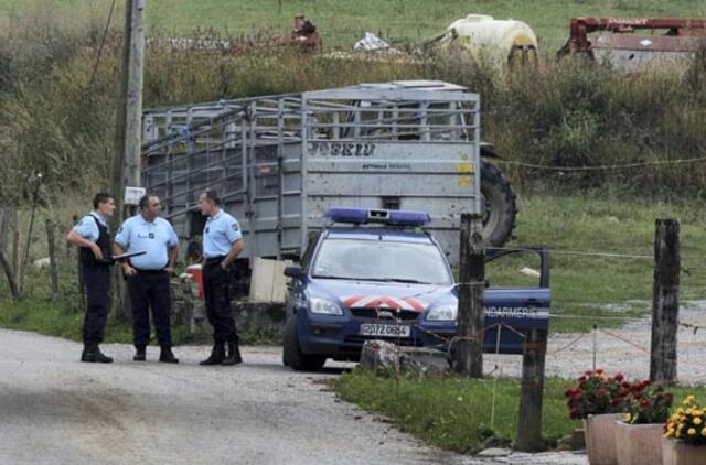 Žmogžudystę Prancūzijos Alpėse tirti padeda Šveicarijos ir Italijos pareigūnai
