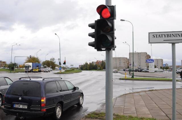 Daug aistrų dėl nedidelio skardos gabaliuko