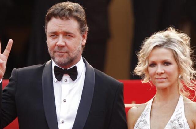 Filmo "Gladiatorius" žvaigždė Russell Crowe išsiskyrė su žmona