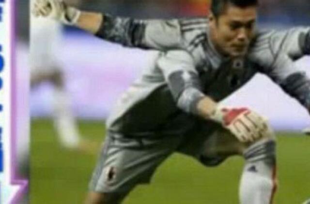 Futbolininkas su keturiomis rankomis: japonai nesuprato prancūzų humoro apie Fukušimą